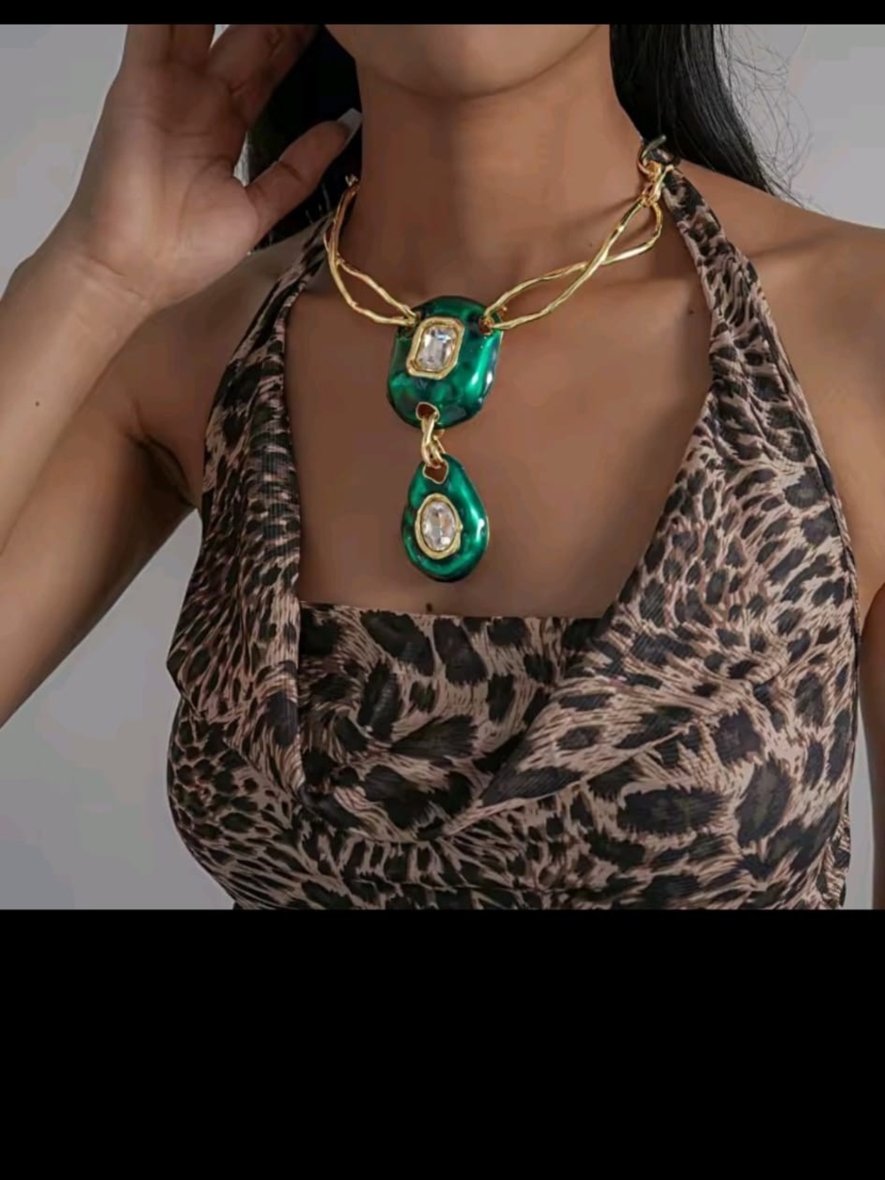 Gold Chain Necklace with Emerald Green Pendant - Women Jewelry